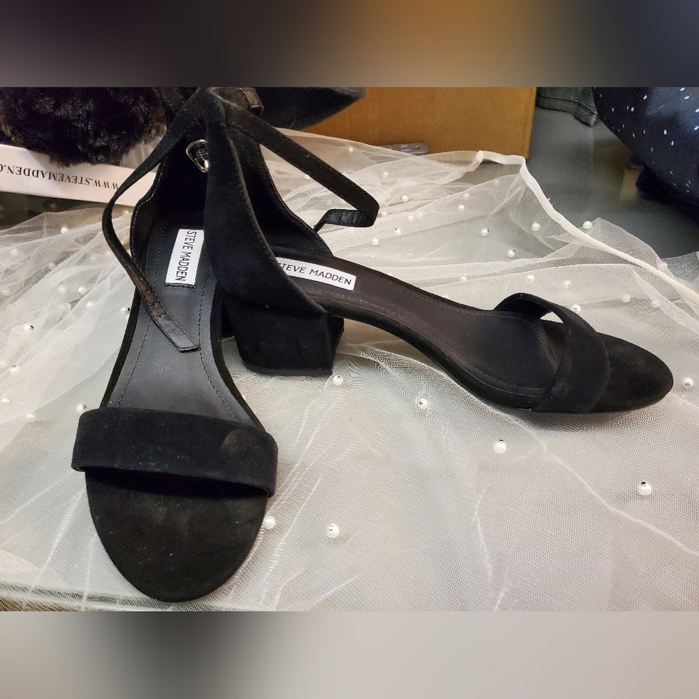 Steve Madden low heel